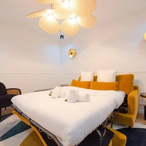 Mbm - Upper Marais Paris